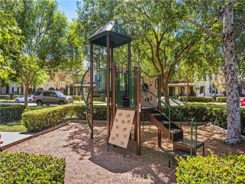 229  Dewdrop  , Irvine, CA