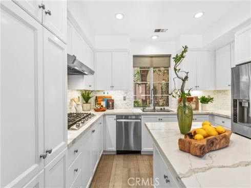 97 Canopy , Irvine, CA