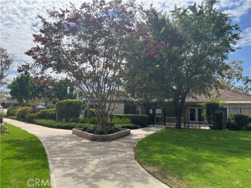 5086  Cinnamon  , Irvine, CA