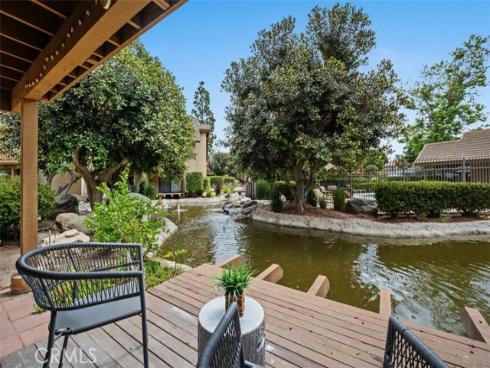 324 Tangelo , Irvine, CA