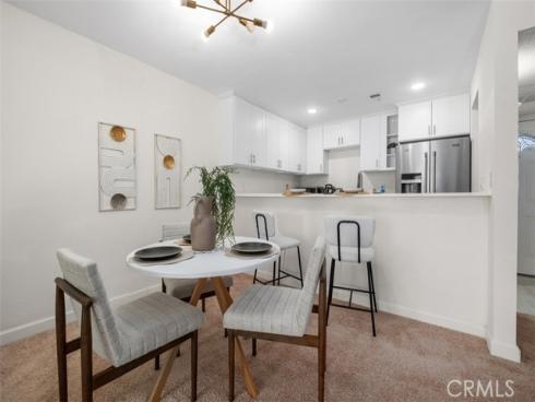 324 Tangelo , Irvine, CA