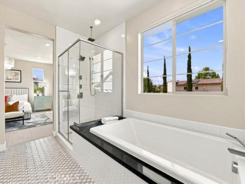 102 Score , Irvine, CA