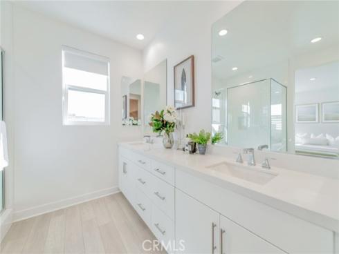 185  Yugen  , Irvine, CA