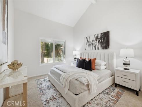 23 Spring Buck , Irvine, CA