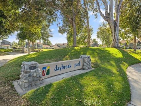 23 Spring Buck , Irvine, CA