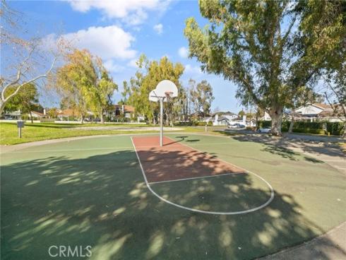 23 Spring Buck , Irvine, CA