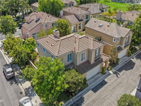 43 Del Carlo , Irvine, CA