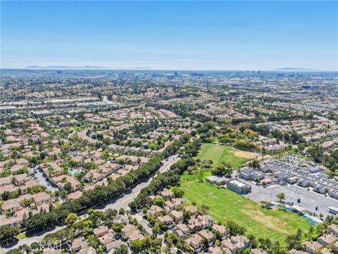 43 Del Carlo , Irvine, CA