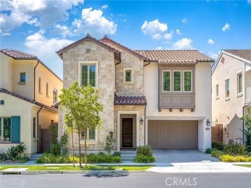 207  Pinnacle  , Irvine, CA