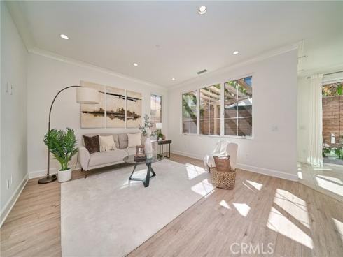 53 Open Range , Irvine, CA