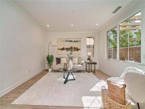53 Open Range , Irvine, CA