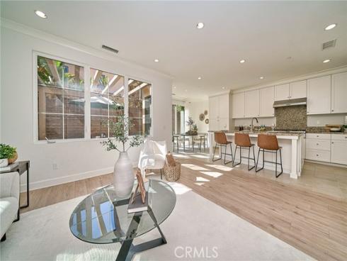 53 Open Range , Irvine, CA