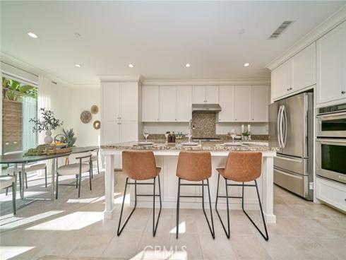 53 Open Range , Irvine, CA