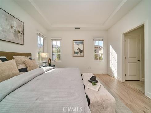 53 Open Range , Irvine, CA