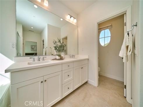 53 Open Range , Irvine, CA