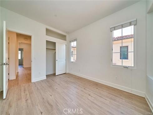53 Open Range , Irvine, CA