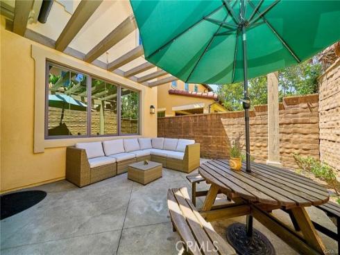 53 Open Range , Irvine, CA