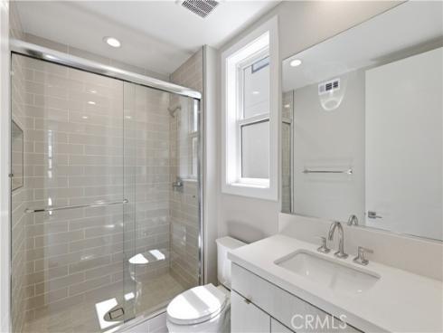 156  Apron  , Irvine, CA
