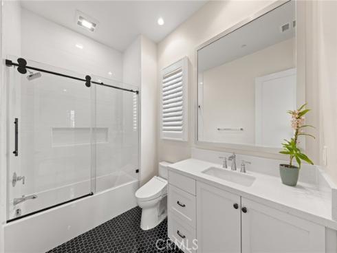 115  Green Rdg  , Irvine, CA