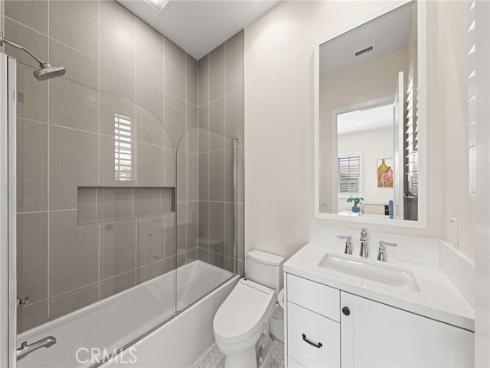115  Green Rdg  , Irvine, CA