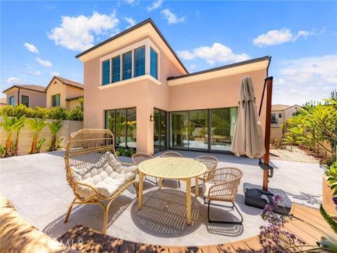 115  Green Rdg  , Irvine, CA