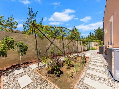 115  Green Rdg  , Irvine, CA