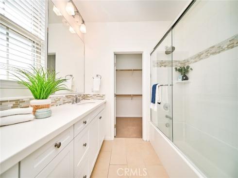 121 Baritone , Irvine, CA