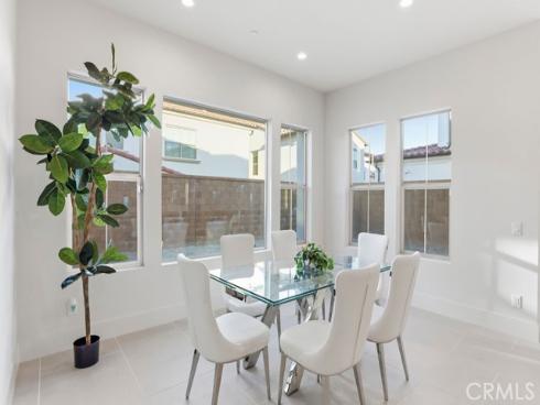 108  Oakstone  , Irvine, CA
