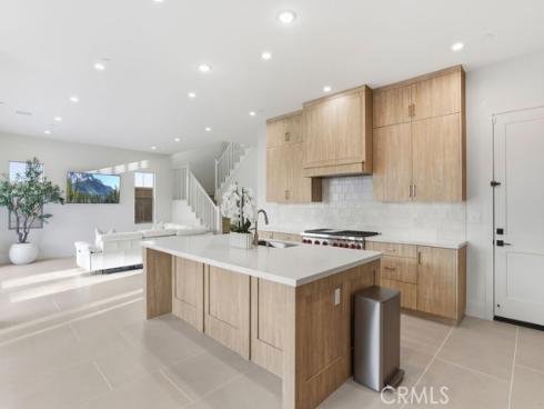 108  Oakstone  , Irvine, CA
