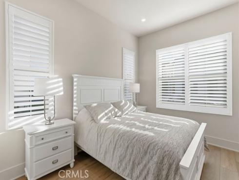 108  Oakstone  , Irvine, CA