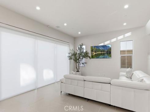 108  Oakstone  , Irvine, CA