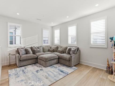 108  Oakstone  , Irvine, CA