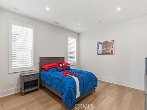 108  Oakstone  , Irvine, CA