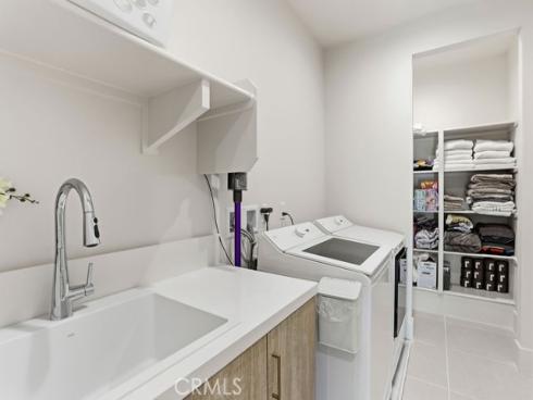 108  Oakstone  , Irvine, CA