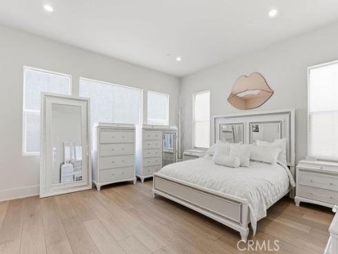 108  Oakstone  , Irvine, CA