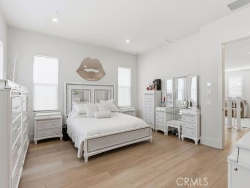 108  Oakstone  , Irvine, CA