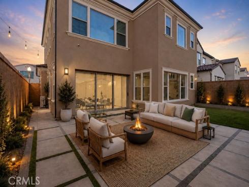 108  Oakstone  , Irvine, CA