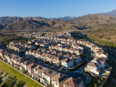 108  Oakstone  , Irvine, CA