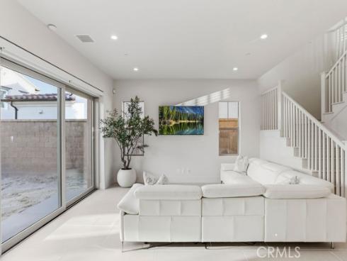 108  Oakstone  , Irvine, CA