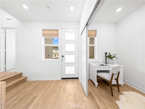 275 Sash , Irvine, CA