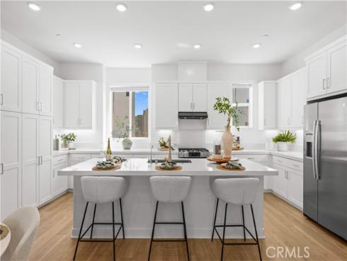 275 Sash , Irvine, CA