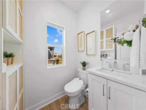 275 Sash , Irvine, CA