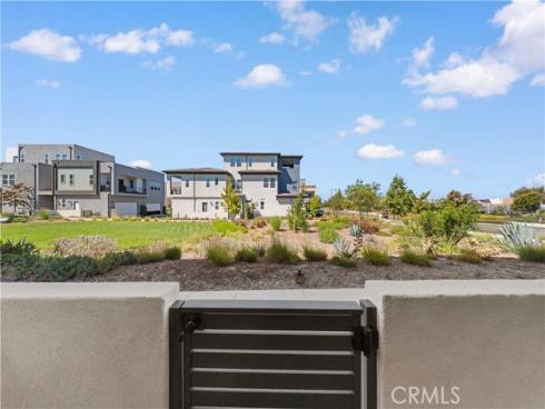 275 Sash , Irvine, CA