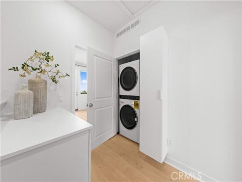 275 Sash , Irvine, CA