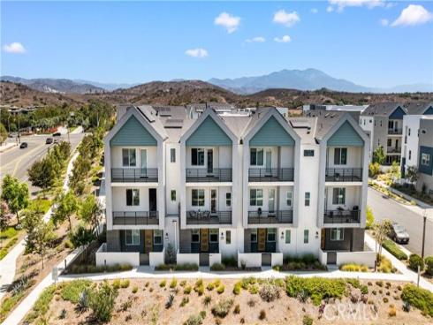 275 Sash , Irvine, CA