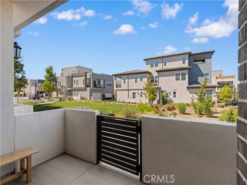 275 Sash , Irvine, CA