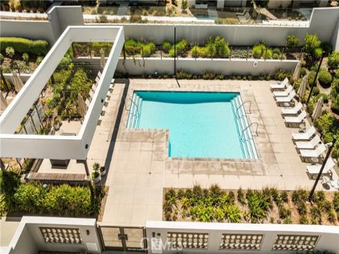 275 Sash , Irvine, CA