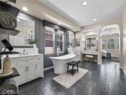14  Buellton  , Irvine, CA