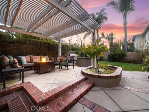 14  Buellton  , Irvine, CA