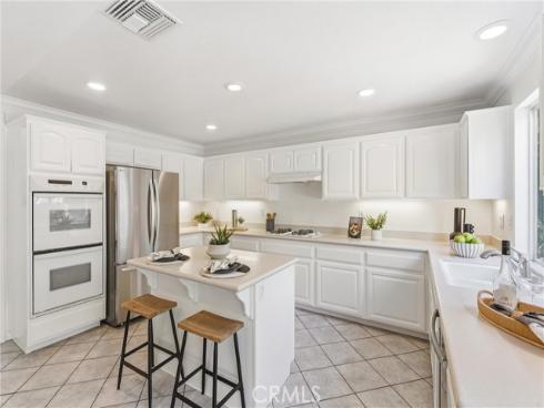 81 Linhaven , Irvine, CA